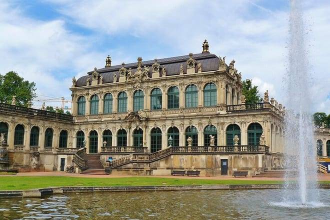 Private Direct Transfer From Munich To Dresden, Local Driver