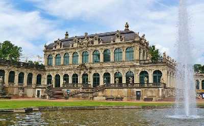 From Munich: Private Transfer to Dresden | Local Driver
