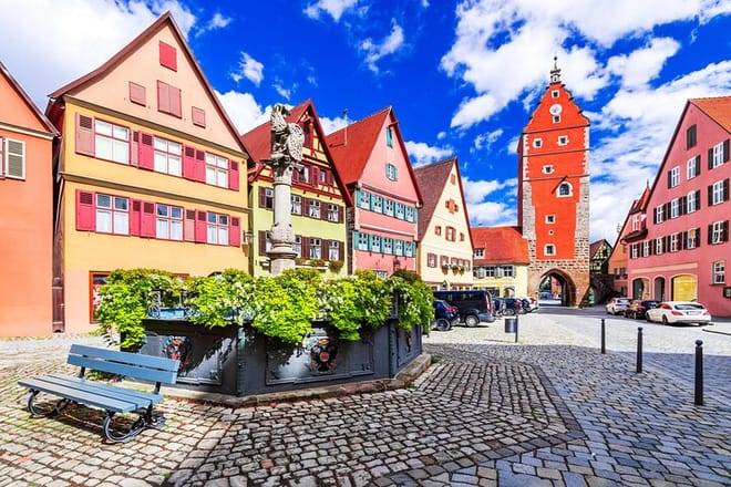 Private Day Trip Munich to Harburg, Dinkelsbuhl & Rothenburg