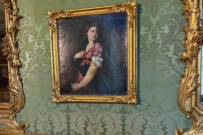 DEMU043- English- Munich Residenz Museum Tickets and 2,5-hour Guided Tour