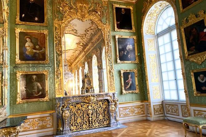 DEMU043- English- Munich Residenz Museum Tickets and 2,5-hour Guided Tour