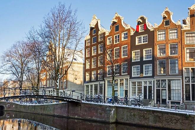 1 Hour Amsterdam Canal Cruise with Audio Guide