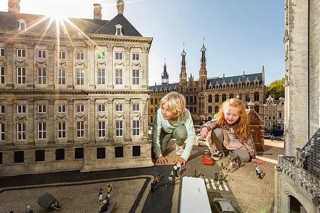 The Hague trip from Amsterdam by Train with Madurodam Ticket