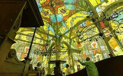 Van Gogh & Rembrandt Immersive Exhibition | Noorderkerk, Amsterdam