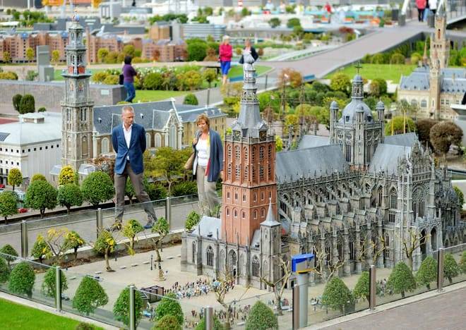 Rotterdam, Delft & The Hague with Madurodam - Guided Day Trip from Amsterdam