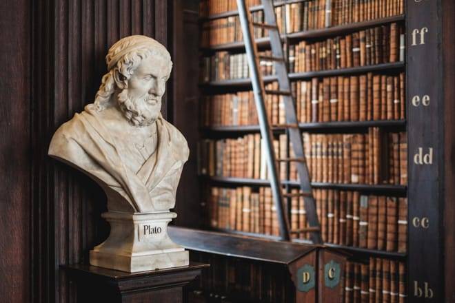 IRDU033-ENGLISH-2Hour : Book of Kells, Dublin Castle, Christ Church Cathedral Tour
