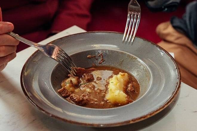 Dublin Food Tour with a Local Foodie, Personalized & Private 