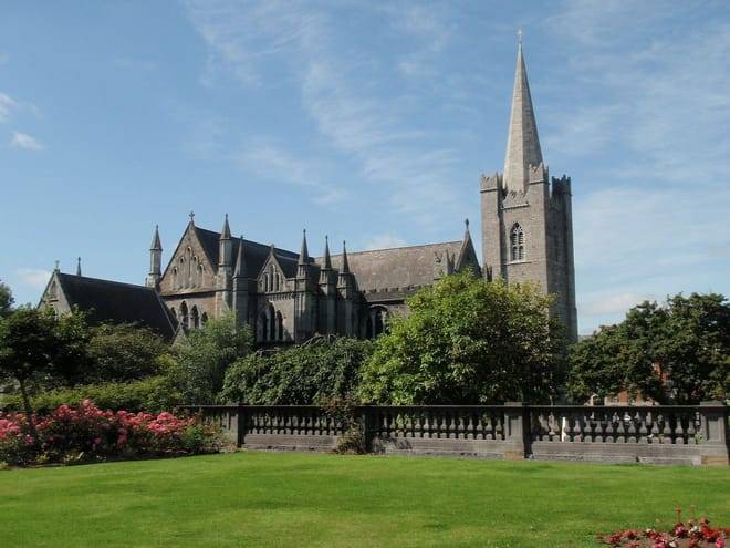 Dublin Self-Guided Walking Audio Tour
