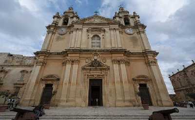 7-day Premium Pass | Unlimited Hop-On Hop-Off Bus, Harbour Cruise, Entrance to 20+ Heritage Sites in Malta & Multiple Attractions Entrance