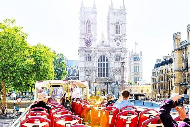 London: Tower of London, Thames Cruise & Audio Guide