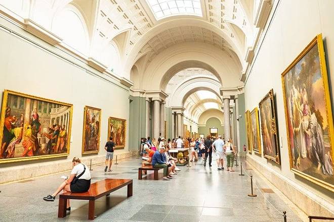 Madrid: Royal Palace Tour, Reina Sofía & City Audio Tours
