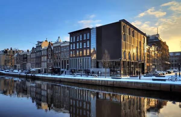 Amsterdam : Anne Frank & World War II Walking Tour