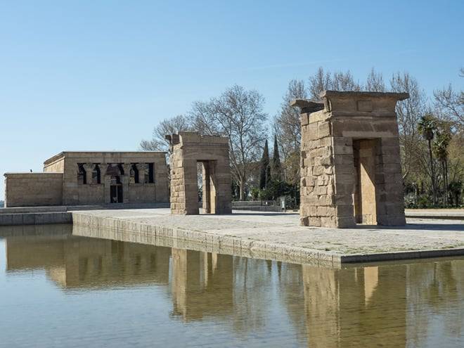 Madrid: Spanish Civil War and Franco Era Guided Walking Tour