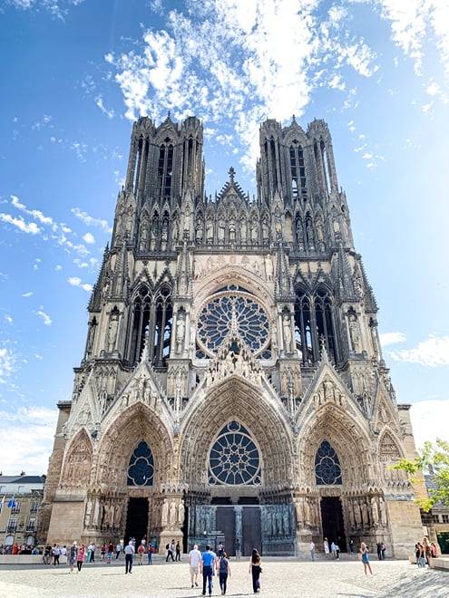 From Paris: Reims Cathedral & Pommery Cellars Day Trip