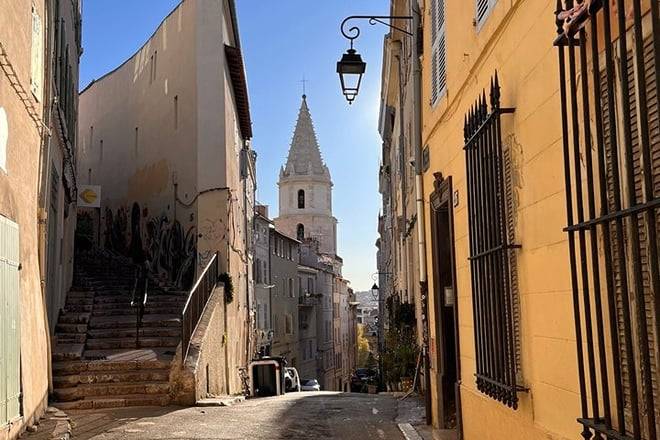 Marseille: Old Port & Panier District Walking Tour
