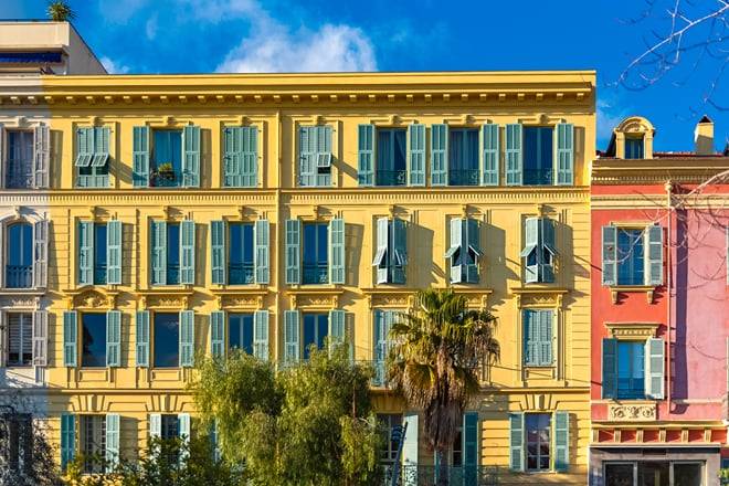 Nice: Old Town & Promenade des Anglais Guided Walking Tour
