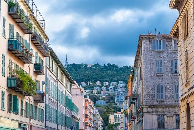 Nice: Old Town & Promenade des Anglais Guided Walking Tour