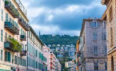 Nice: Old Town & Promenade des Anglais Guided Walking Tour