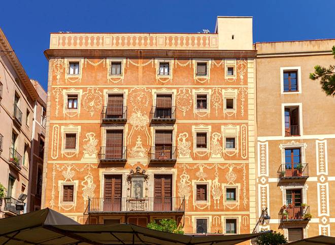 Barcelona: Gothic Quarter and Roman City Walking Tour