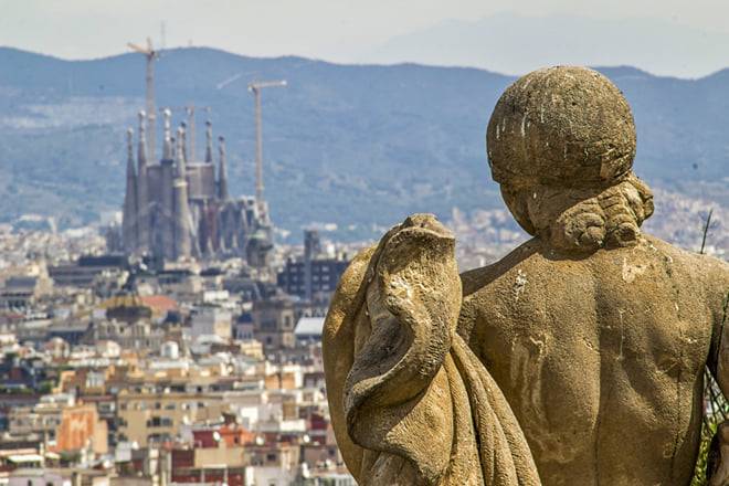 Barcelona: Gothic Quarter and Roman City Walking Tour